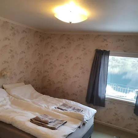 Syltefjorden Apartment